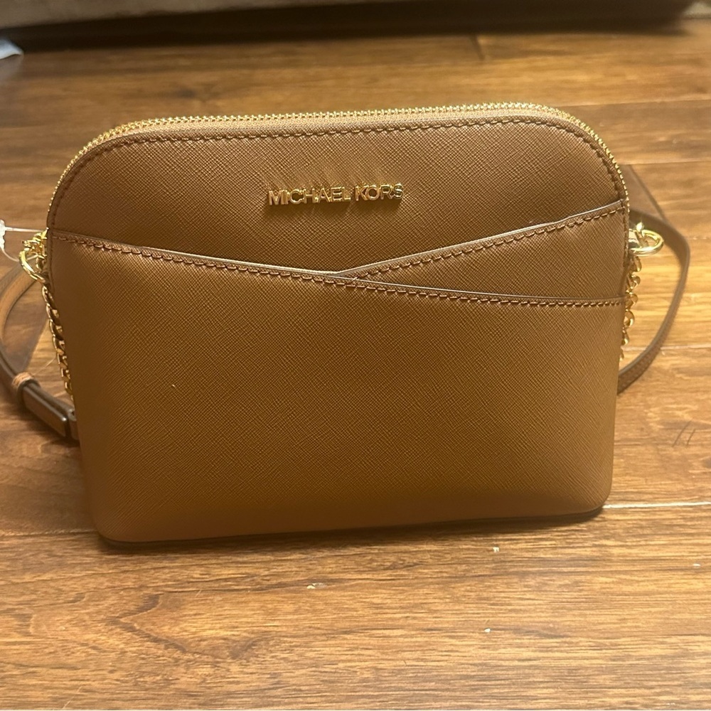 Michael Kors Jet Set Travel Medium Dome Crossbody Bag Purse Luggage Brown NWT - Picture 6 of 15